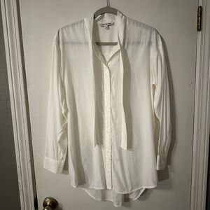 Elizabeth and James White Blouse Medium